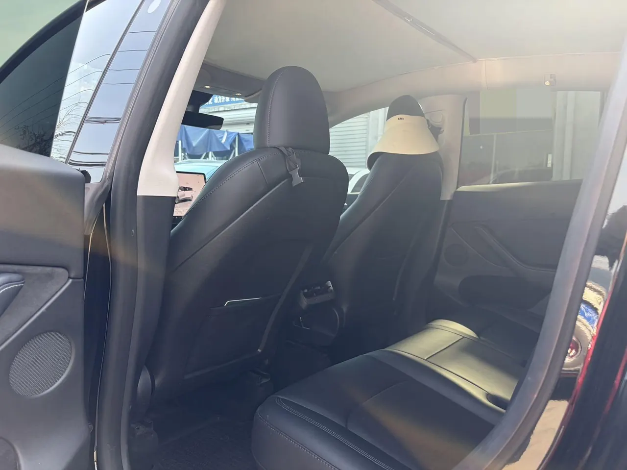 Tesla 2022 Model Y rear-wheel drive version (facelift) automatic gear 4