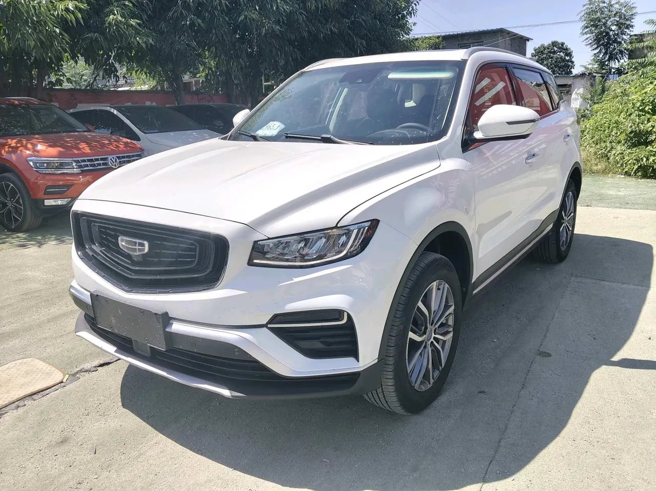Geely 2020 Boyue PRO 1.8TD Zhizun Automatic - View 1