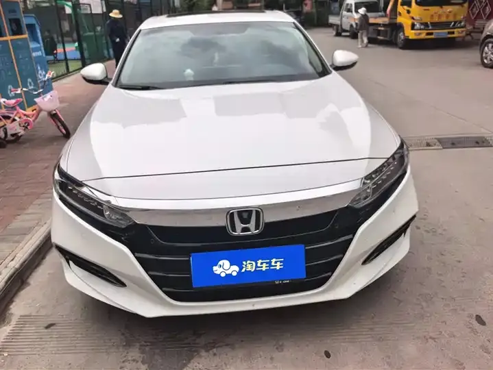 Accord 2018 260TURBO Deluxe Edition China VI 2