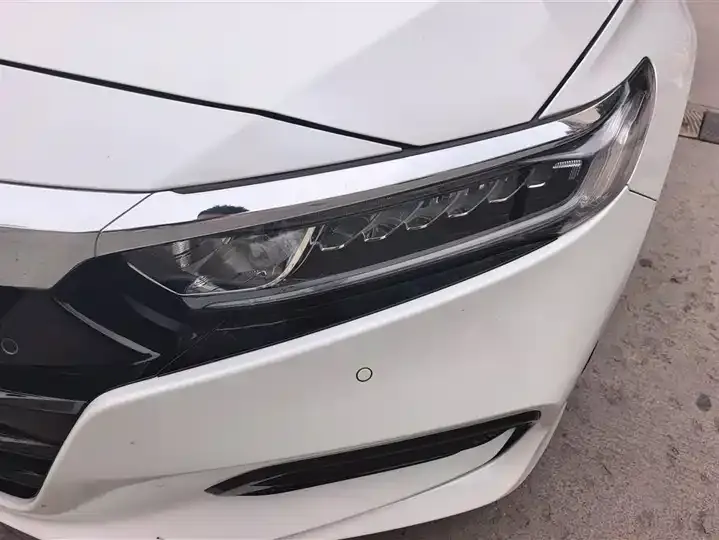 Accord 2018 260TURBO Deluxe Edition China VI 5