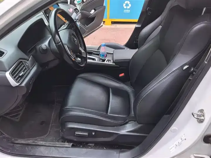 Accord 2018 260TURBO Deluxe Edition China VI 9