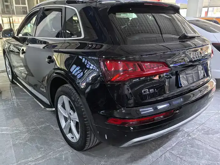Audi Q5L 2020 40 TFSI enjoy enterprising 4