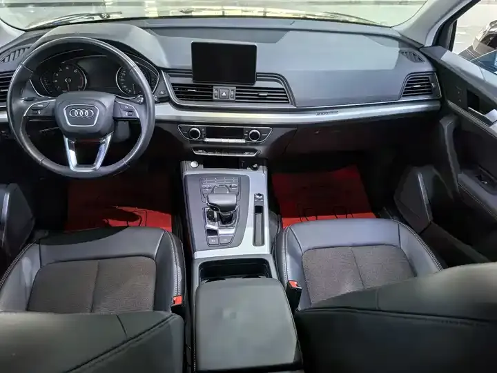 Audi Q5L 2020 40 TFSI enjoy enterprising 9
