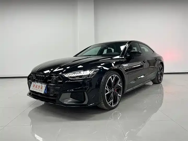 Открыть галерею: Audi A7L 2024 45 TFSI quattro S-line Black Samurai Edition