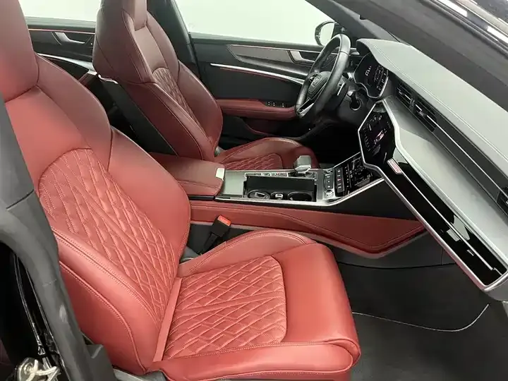 Audi A7L 2024 45 TFSI quattro S-line Black Samurai Edition 9