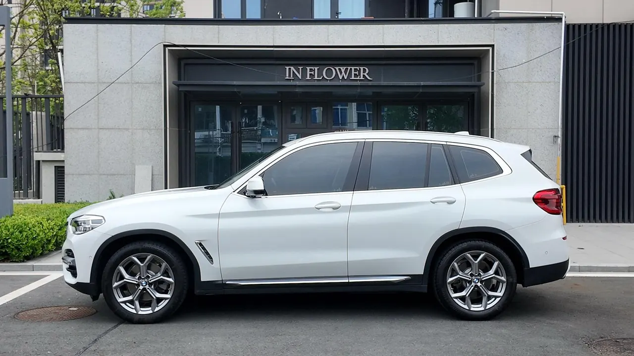 BMW 2020 X3 xDrive28i 2.0T luxury set automatic gear 4
