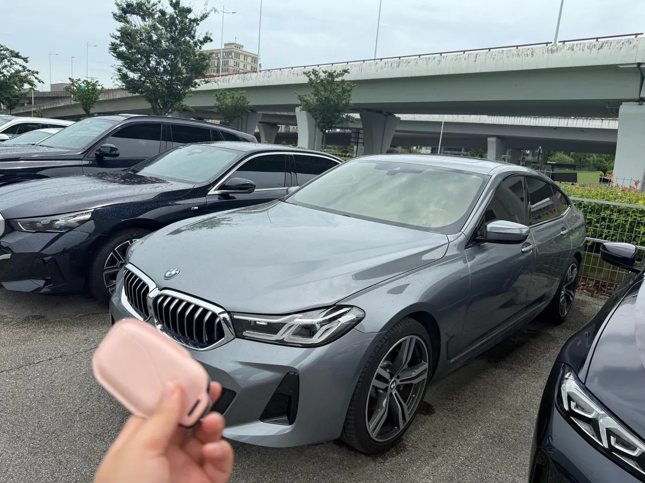 Open image lightbox: BMW 6 Series GT (Imported) 2022 GT 630i 2.0T M Sports Suit Automatic Gear