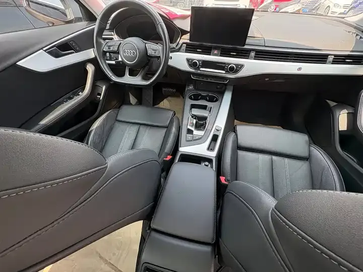 Audi A4L 2022 40 TFSI Deluxe Dynamic 9