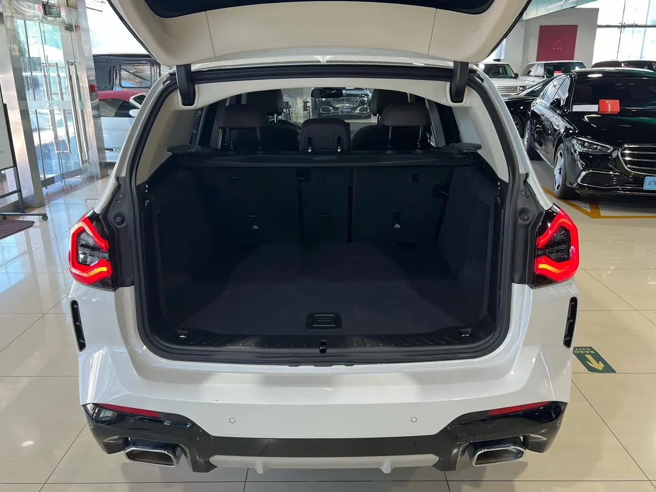 BMW 2023 X3 xDrive25i 2.0T M sports suit automatic gear 13