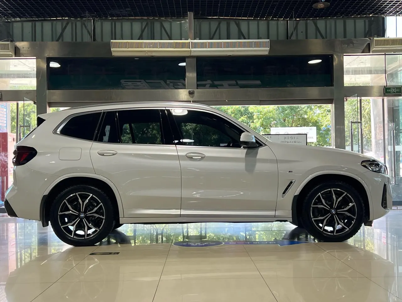 BMW 2023 X3 xDrive25i 2.0T M sports suit automatic gear 7