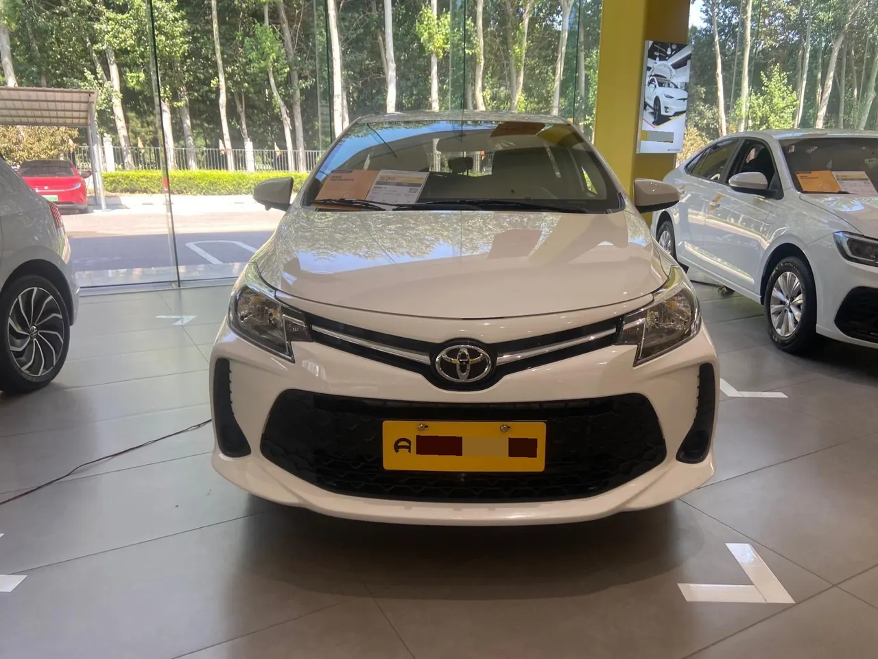 Open image lightbox: Toyota 2021 Vichy FS 1.5 Stepless Front Edition Automatic Gear