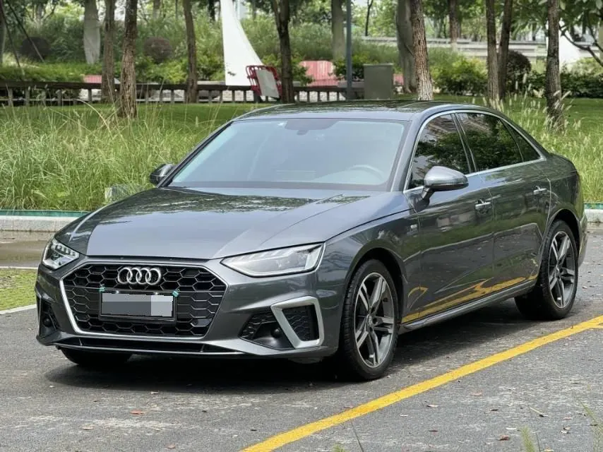 Audi 2020 A4L 2.0TFSI 40TFSI Fashion Dynamic Automatic - View 1