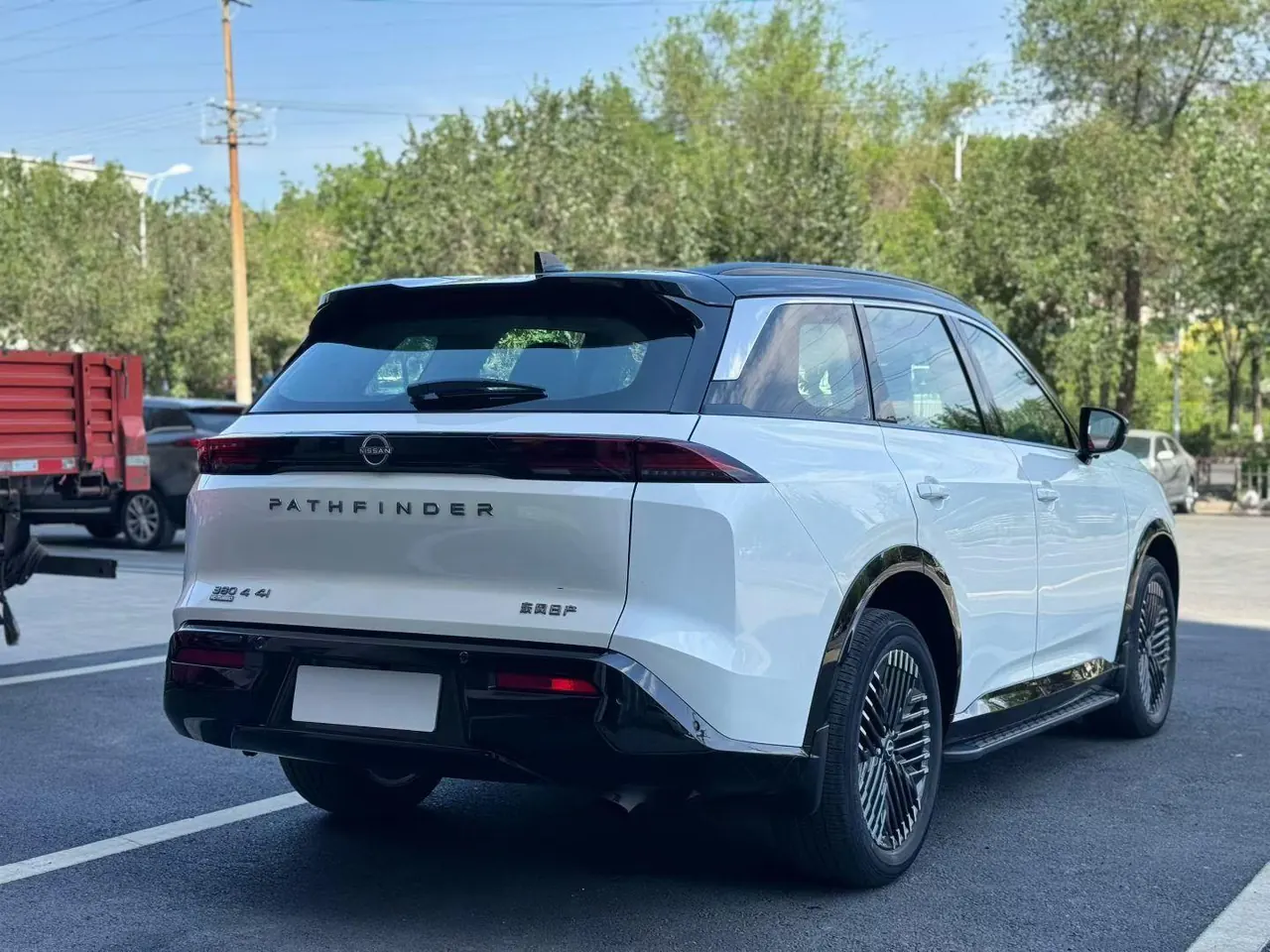 Nissan 2024 Tanlu 2.0T 380VC-TURBO 4-wheel drive Zhizun Edition 6-seat automatic gear 9