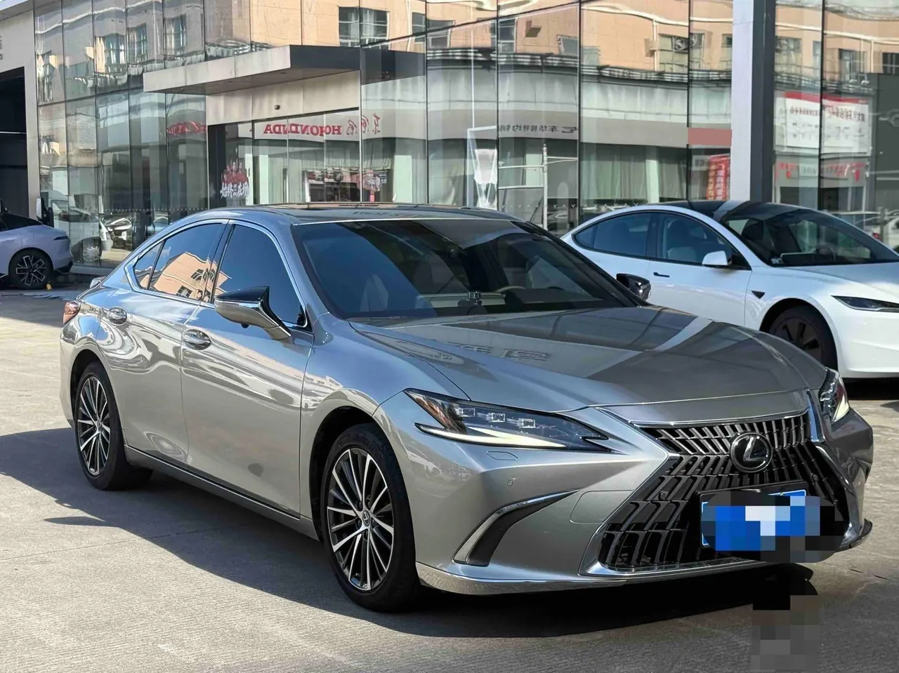 Lexus ES (Imported) 2022 ES300h 2.5 Stepless Premium Edition Automatic Gear 2