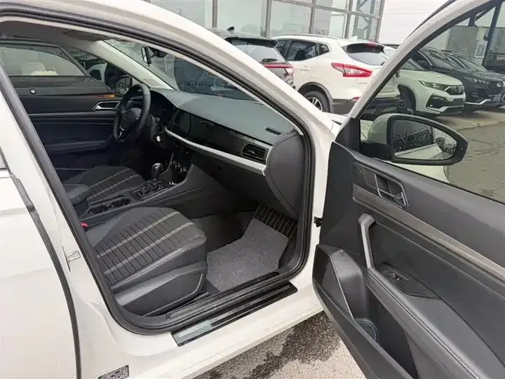 Lavida 2022 280TSI DSG Comfort Edition 8