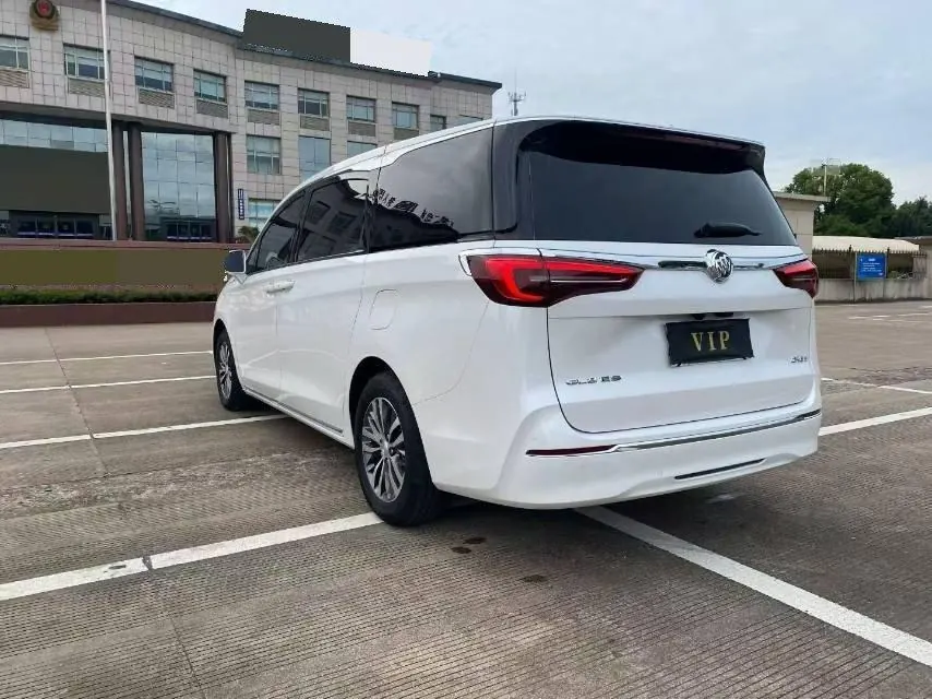 Buick 2023 GL8 ES Lu Zun 48V 2.0T 653T Exclusive Automatic Gear 8