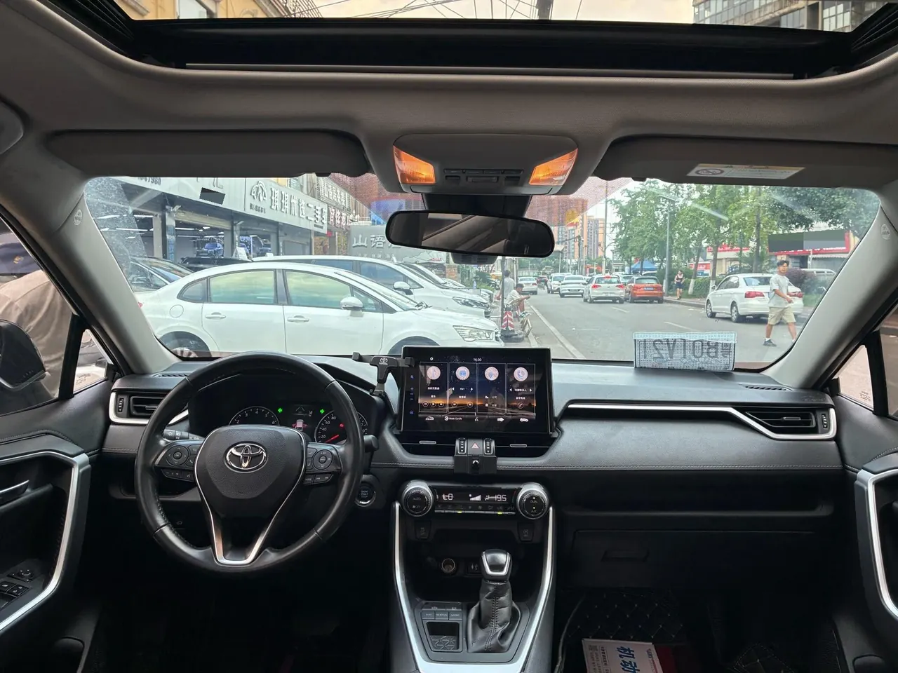 Toyota 2020 Wilanda 2.0 Stepless Two-Drive Technology Edition Automatic Gear 4