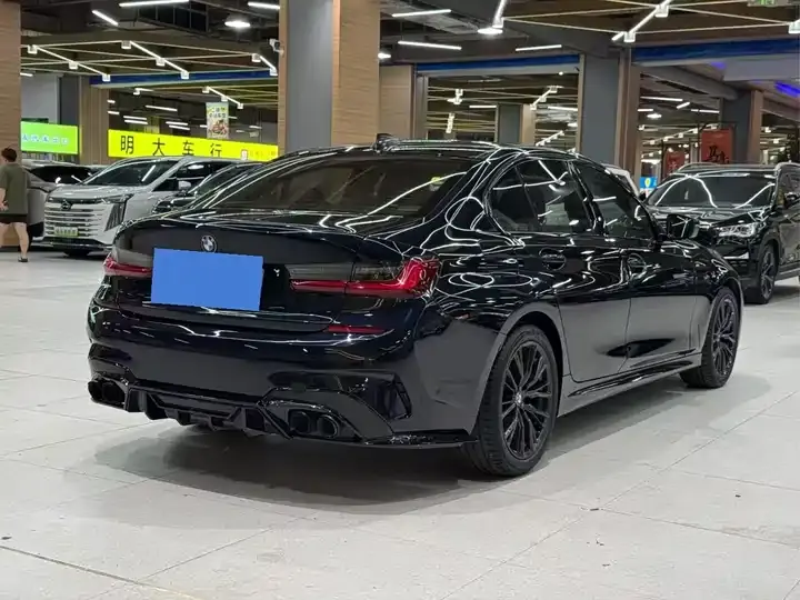 BMW 3 Series 2022 325i M Sports Night Suit 8