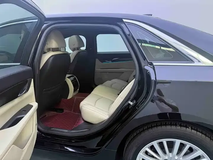 Cadillac CT6 2021 28T fashion 11
