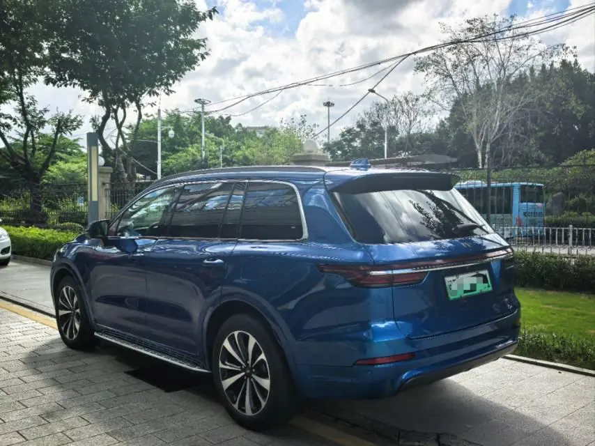 Li 2020 ONE 1.2T extended range 6-seat automatic gear 4