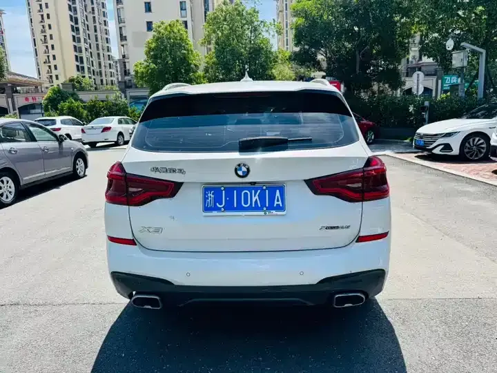 BMW X3 2021 facelift xDrive25i M sports suit 7
