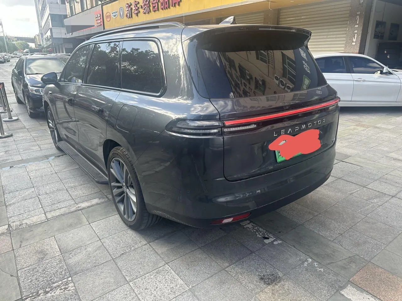 Leapmotor 2026 C 16 280 Laser Radar Zhizun Edition 6-seat Automatic Gear 3
