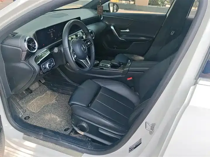 Mercedes Benz Class A 2022 Model to A 200 L Sports Car Dynamic Model 9