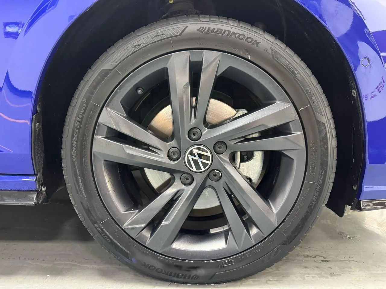 Volkswagen 2021 Golf 8 R-Line 1.4TSI 280TSI Automatic 15