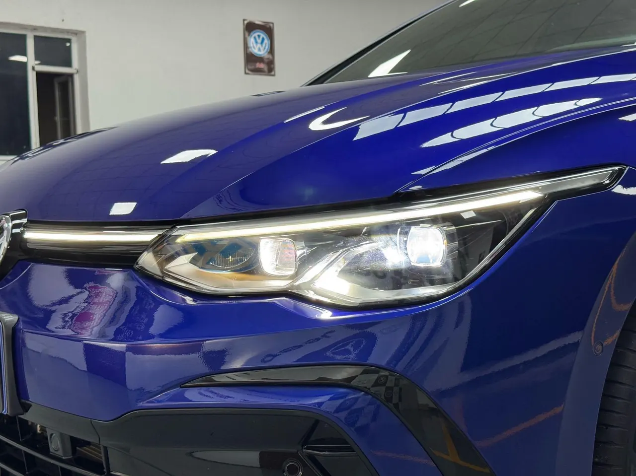 Volkswagen 2021 Golf 8 R-Line 1.4TSI 280TSI Automatic 17