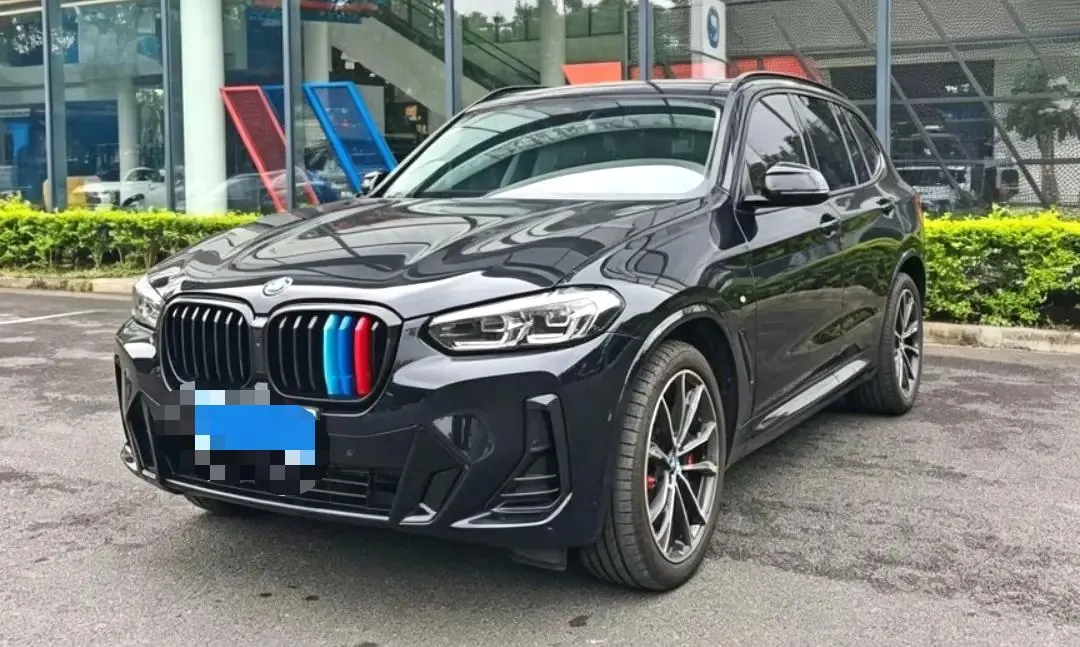 BMW 2023 X3 xDrive30i 2.0T Leading M Obsidian Night Suit Automatic Gear - View 1
