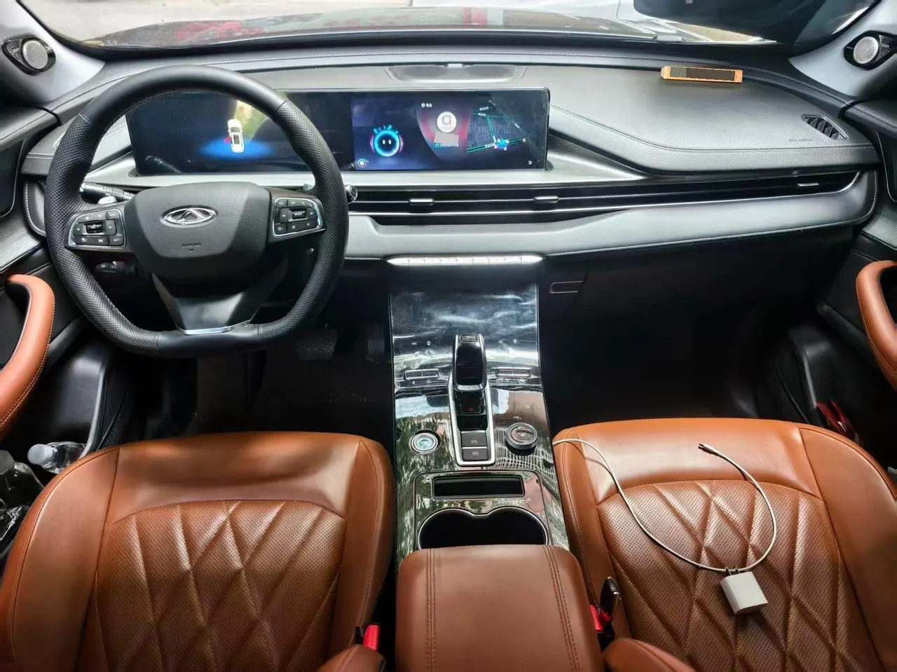Открыть галерею: Chery 2022 Ruihu 8 PLUS 2.0TGDI 390TGDI Kunpeng Edition Four-wheel Drive Premium Edition Automatic Gear