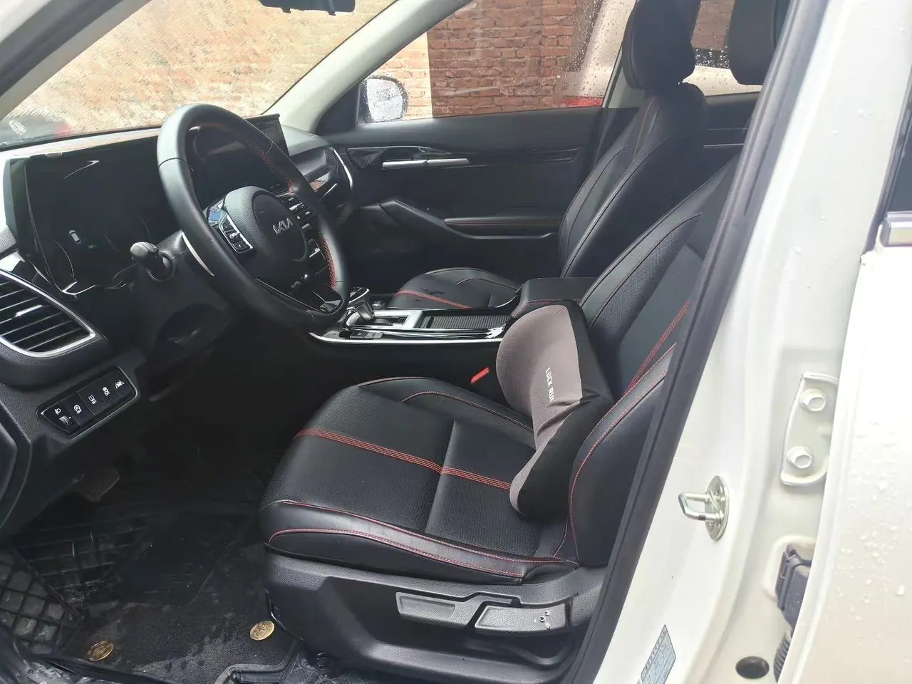 Kia 2021 KX3 (Pride) 1.5 Stepless New Edition Automatic Gear 4