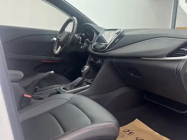Cruze 2022 light mixed RS 330T automatic carefree version 10