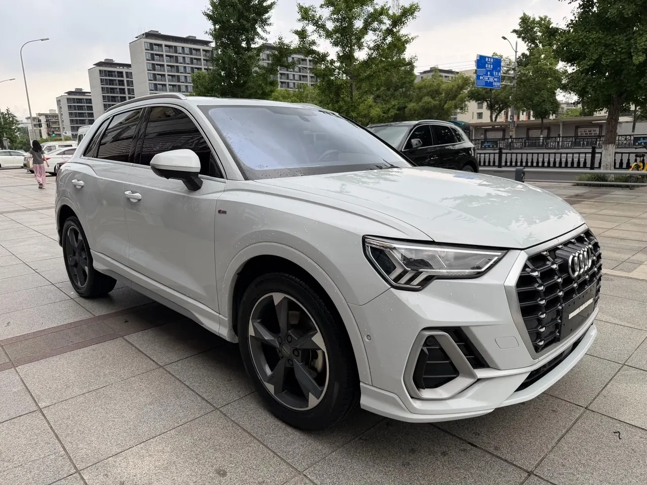 Audi 2020 Q3 1.4TFSI 35TFSI Fashion Dynamic Automatic 3