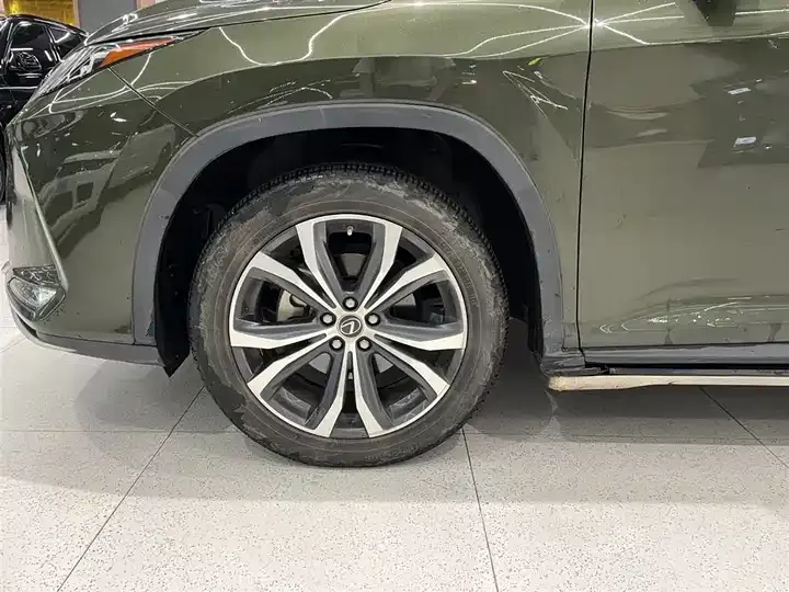 Lexus RX 2020 model modified 300 four-wheel drive elegant version 3
