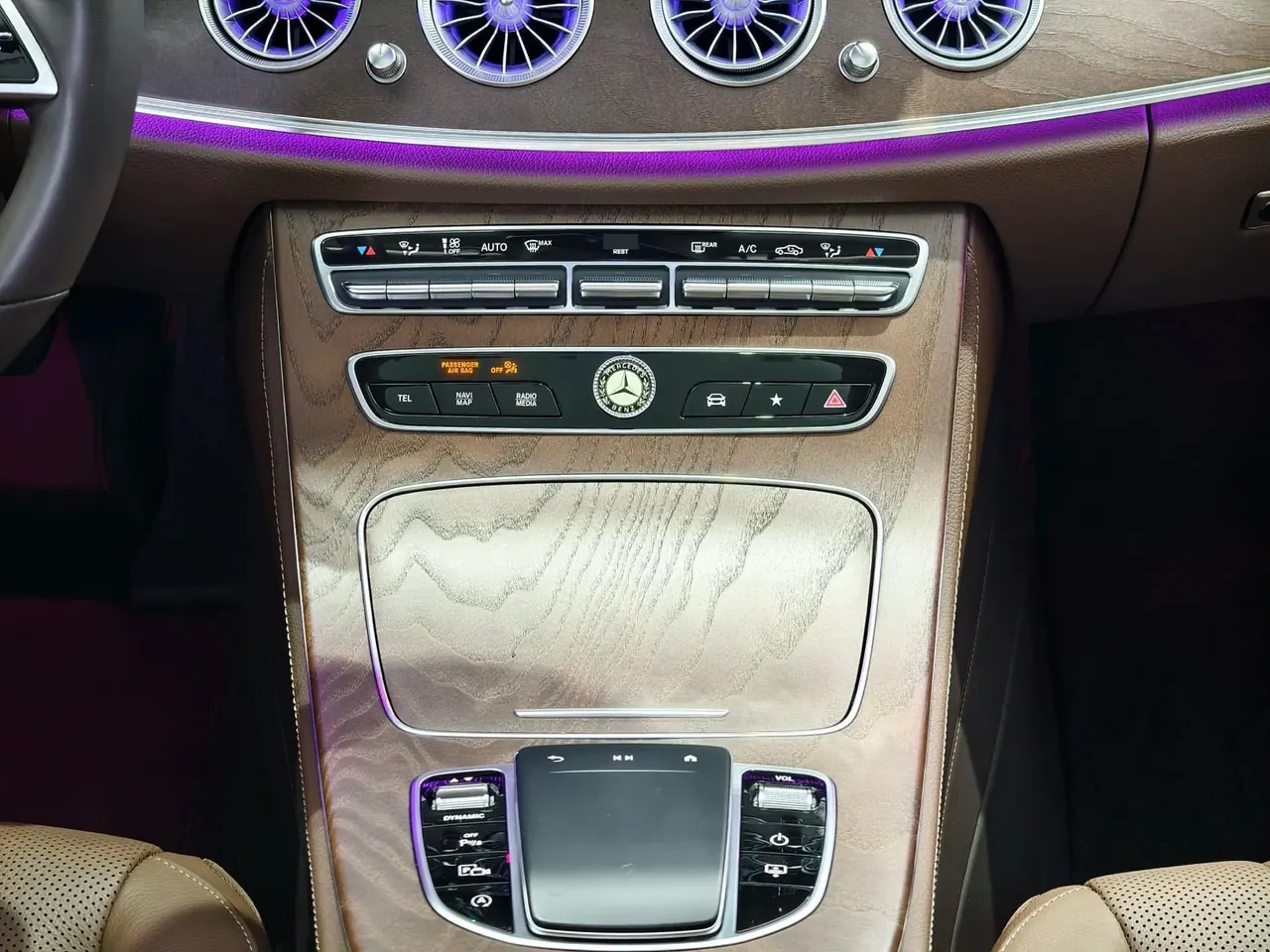Mercedes Benz E Class 2021 E 300 L 2.0T Honorable Automatic Gear 6