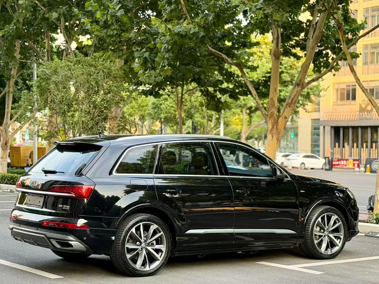 Audi Q7 (Imported) 2020 Q7 48V 3.0TFSI 55TFSI Quattro S line Sports Automatic 9