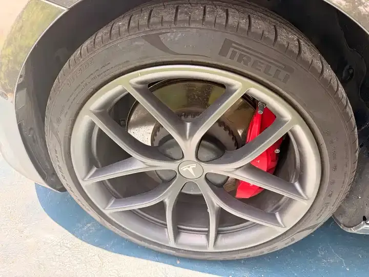 Model 3 2022 Performance high-performance all-wheel drive 11
