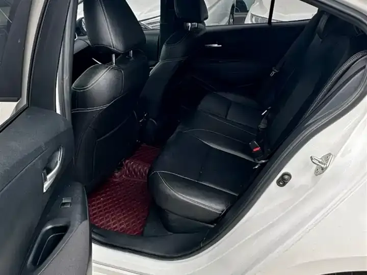 Corolla 2021 Double Engine 1.8L E-CVT Elite Edition 8
