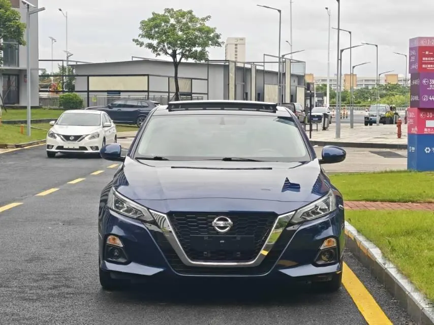 Nissan 2020 Teana 2.0 Stepless XL Comfort Edition Automatic Gear 2