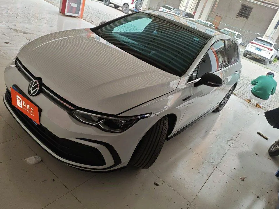 Volkswagen 2023 Golf 8 R-Line 1.4TSI 280TSI Automatic - View 1