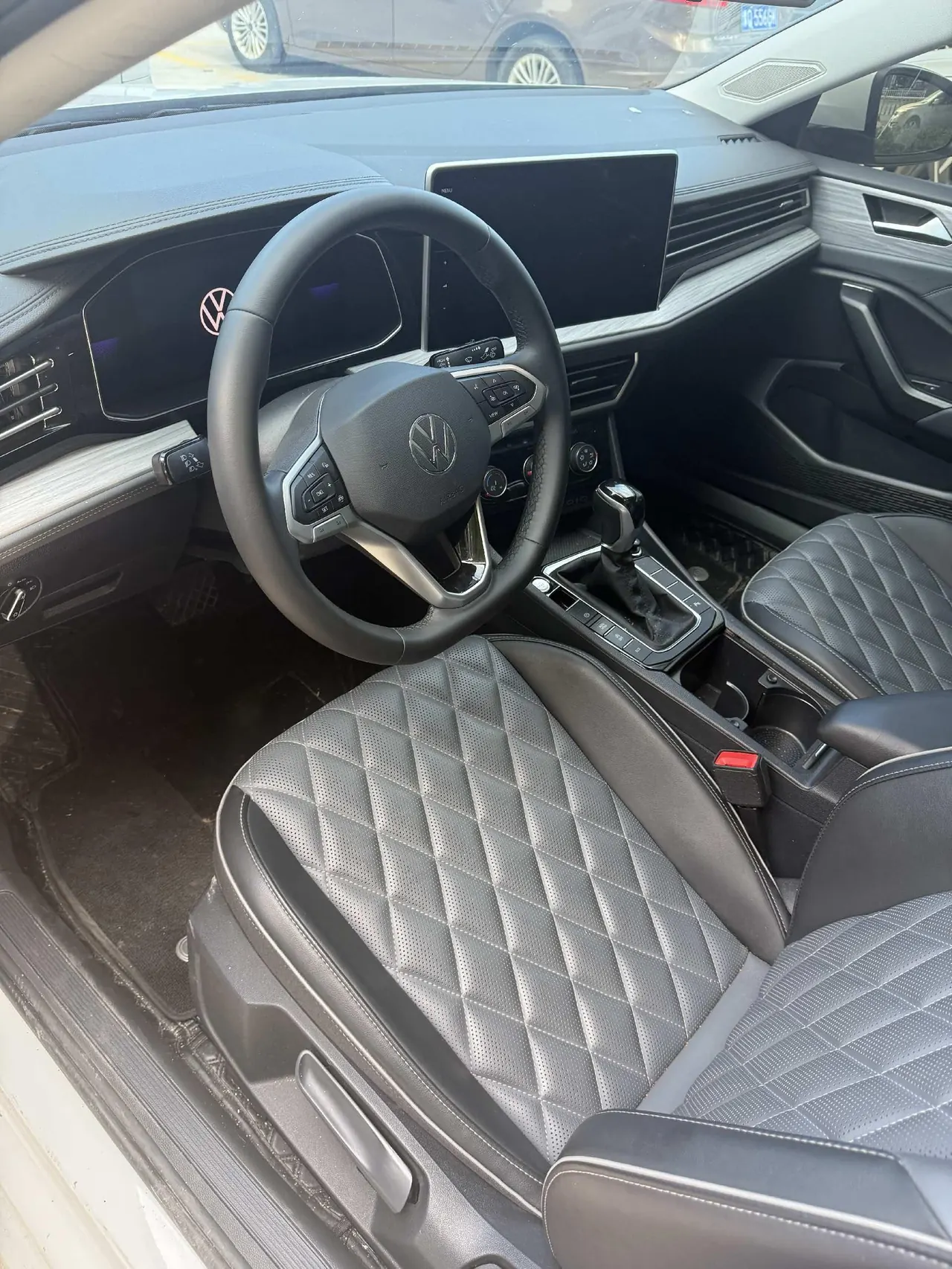Volkswagen 2025 Sagittarius 1.5TSI 300TSI Exceed Edition Automatic Gear 4