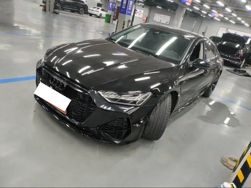 Открыть галерею: Audi A7 (Imported) 2023 A7 Sportback 2.0TFSI 45TFSI Automatic Gear Selection