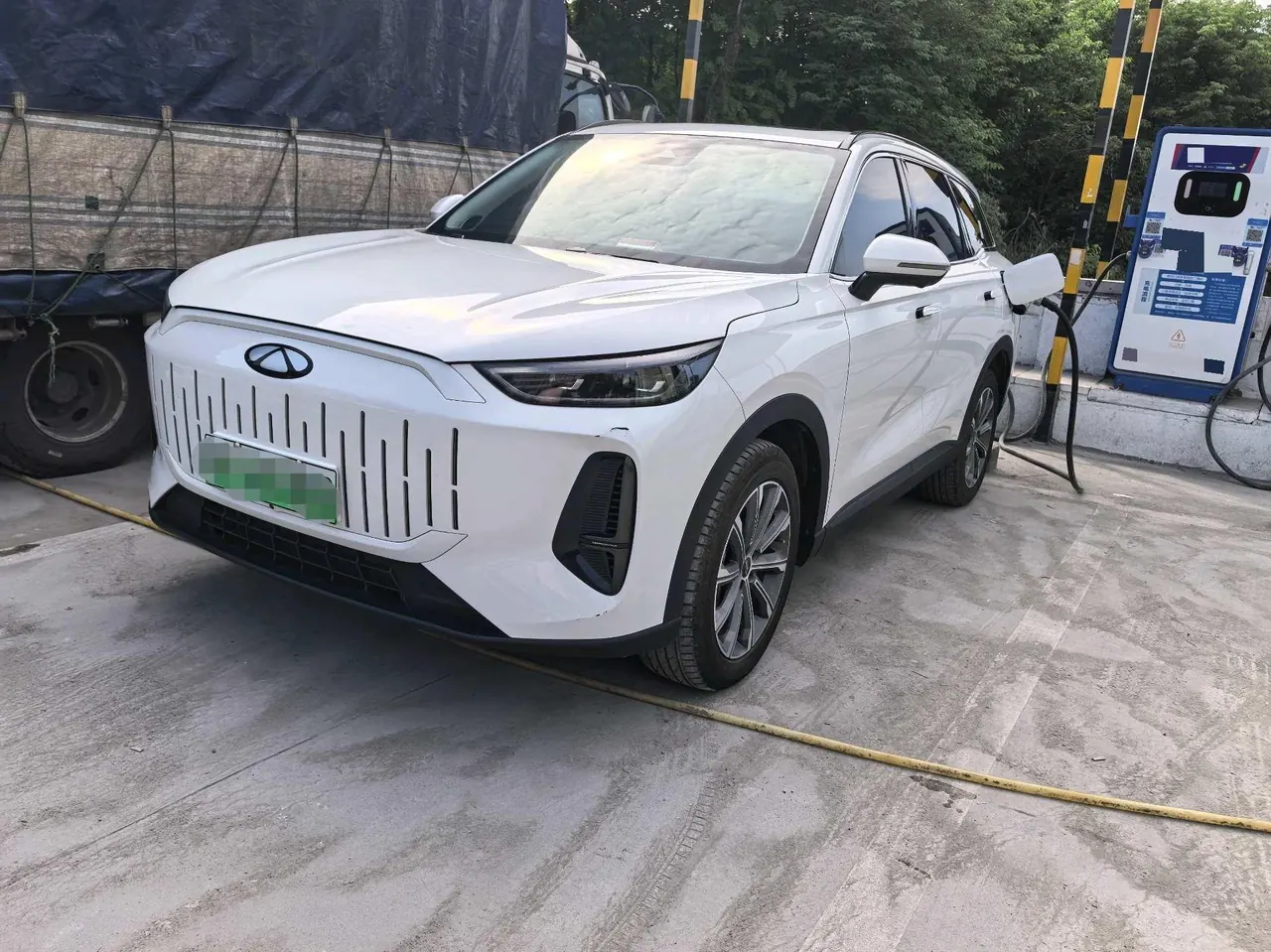 Chery 2024 Fengyun T9 C- DM 1.5T 120 Long Endurance Comfortable 7-seat Automatic Gear - View 1