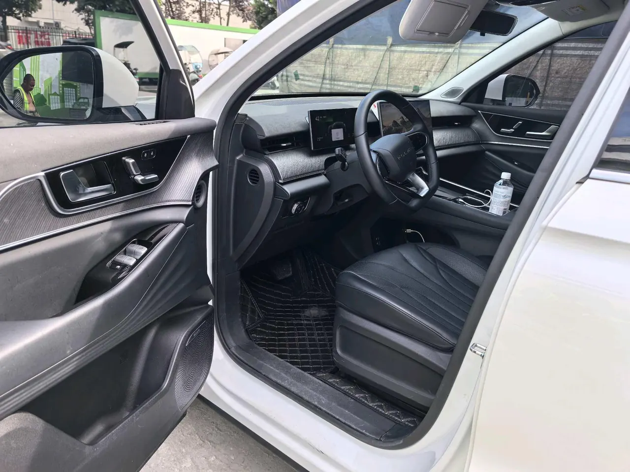 Chery 2024 Fengyun T9 C- DM 1.5T 120 Long Endurance Comfortable 7-seat Automatic Gear 5