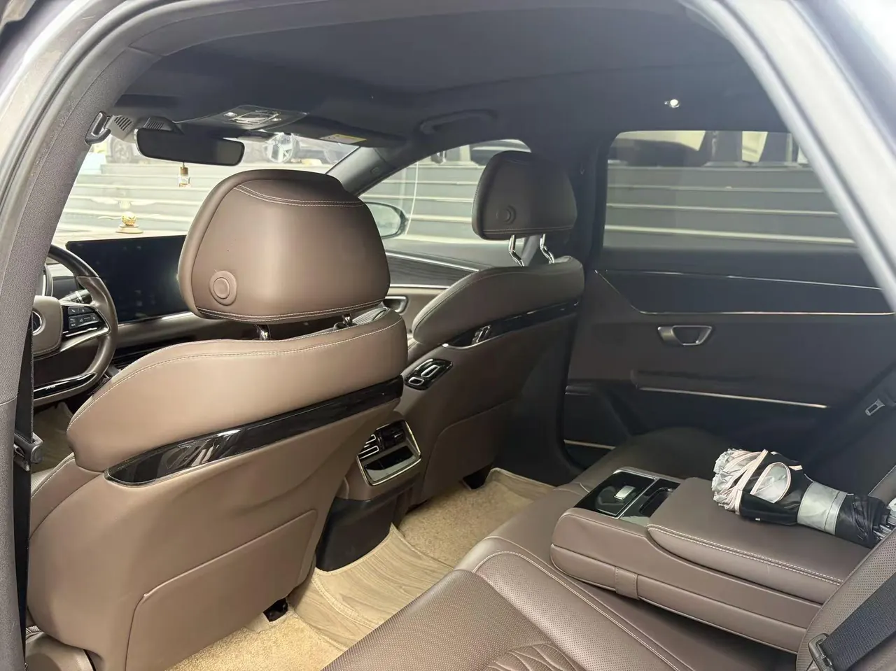 BYD 2020 Han DM 2.0T four-wheel drive performance version luxury automatic gear 4