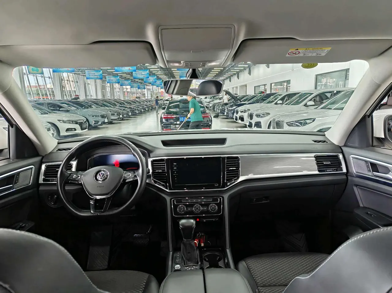 Volkswagen 2020 Tuang 2.0TSI 380TSI Four-wheel Drive Comfort Edition Automatic Gear 6