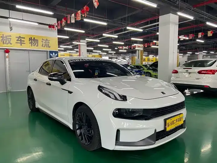 LYNK&amp;CO 03 2019 1.5TD DCT Pro Edition VI 2