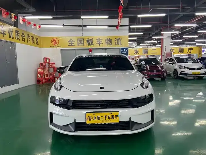 LYNK&amp;CO 03 2019 1.5TD DCT Pro Edition VI 3