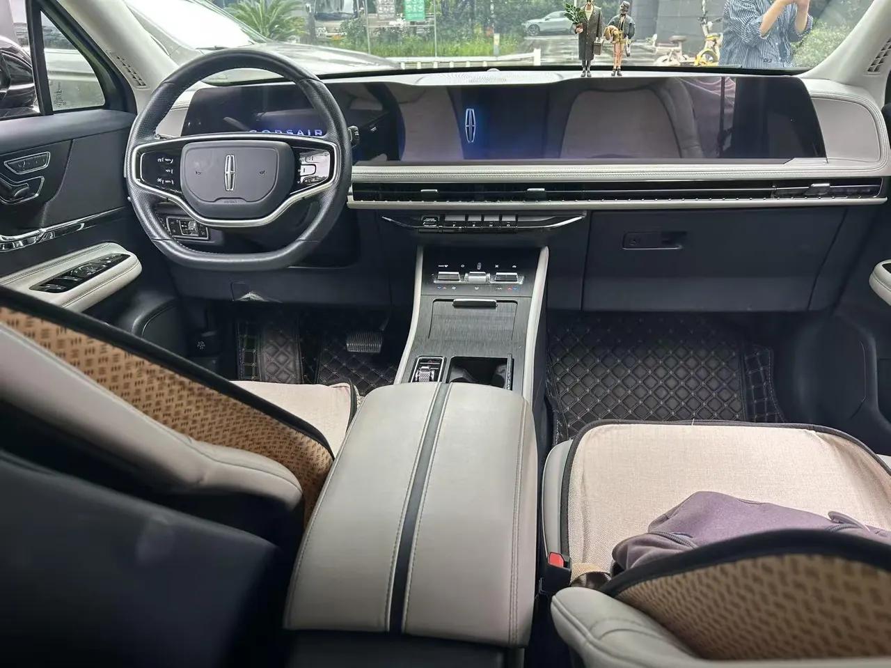 Lincoln 2023 adventurer 2.0T two-wheel drive exclusive edition automatic gear 5